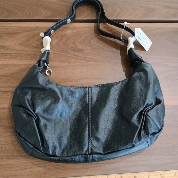 NEW Elegant Black Soft Vegan Leather Shoulder Bag - Picture 1 of 3